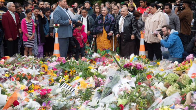 https://www.aljazeera.com/indepth/inpictures/pictures-christchurch-residents-pay-tribute-victims-190317060134893.html