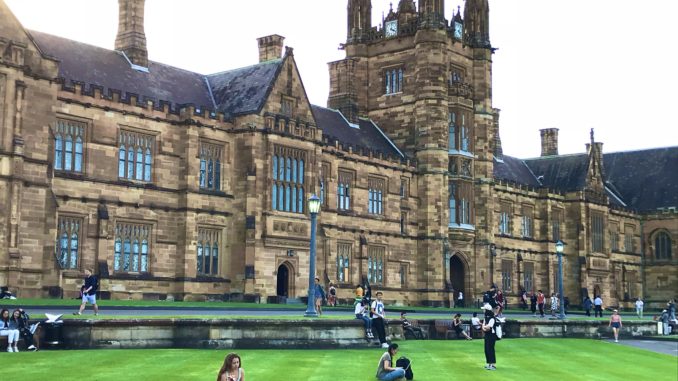 The Quadrangle of Sydney Uni, image credit: Ceci @Ceci80168027