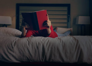 Reading before bed gives you a better sleep. By Goalcast-February 6, 2019 https://www.goalcast.com/2019/02/06/reading-before-bed-will-give-you-a-better-nights-sleep/