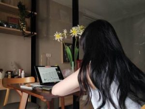 A student is taking online classes at home